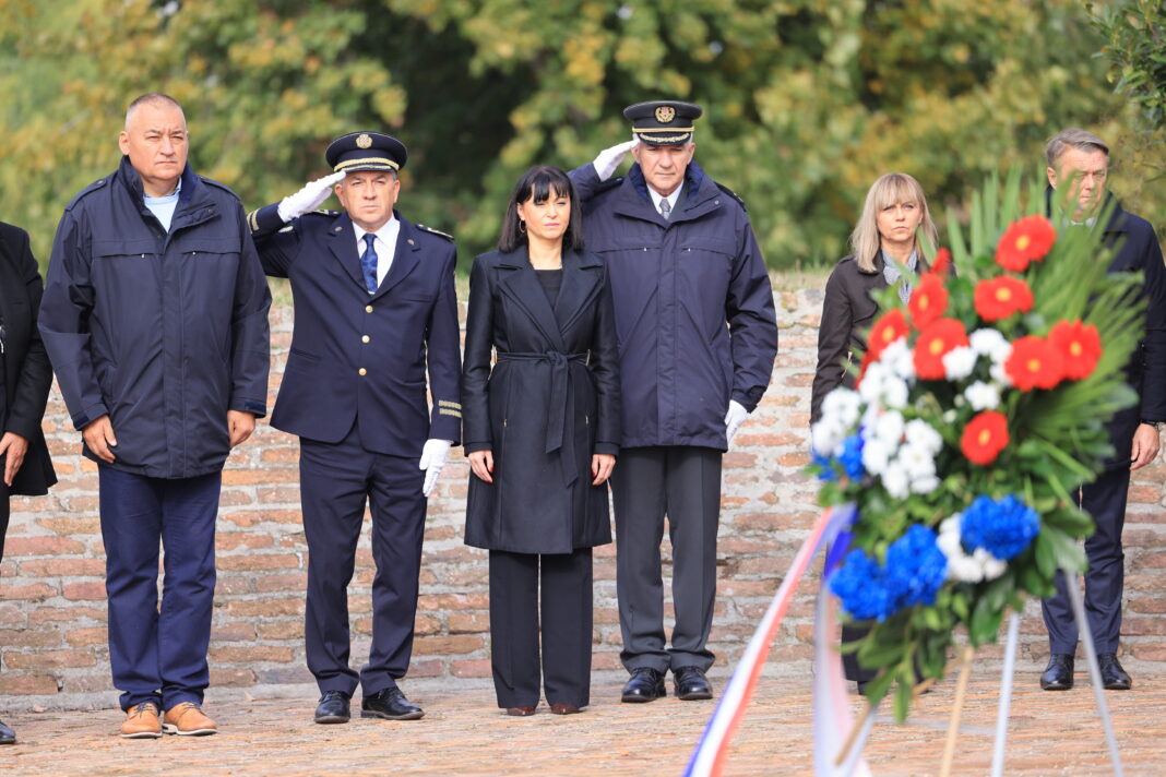 Polaganje vijenaca u Osijeku